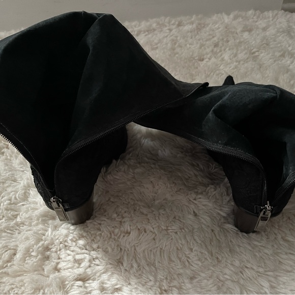 Tiramisu Black Lace Over Suede Western Style Boots - Picture 5 of 16